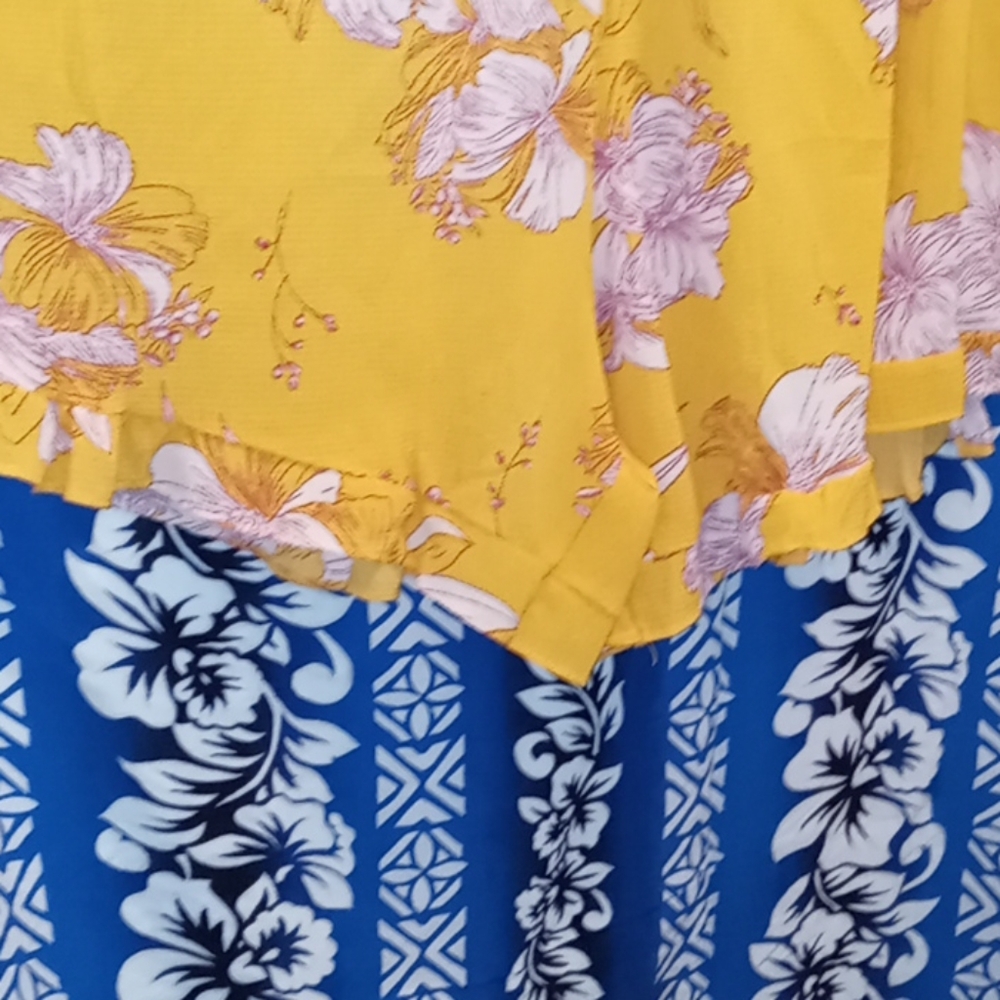 Romper - Picture 2 of 3